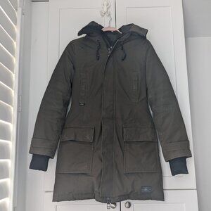 TNA Olive Green Bancroft Parka